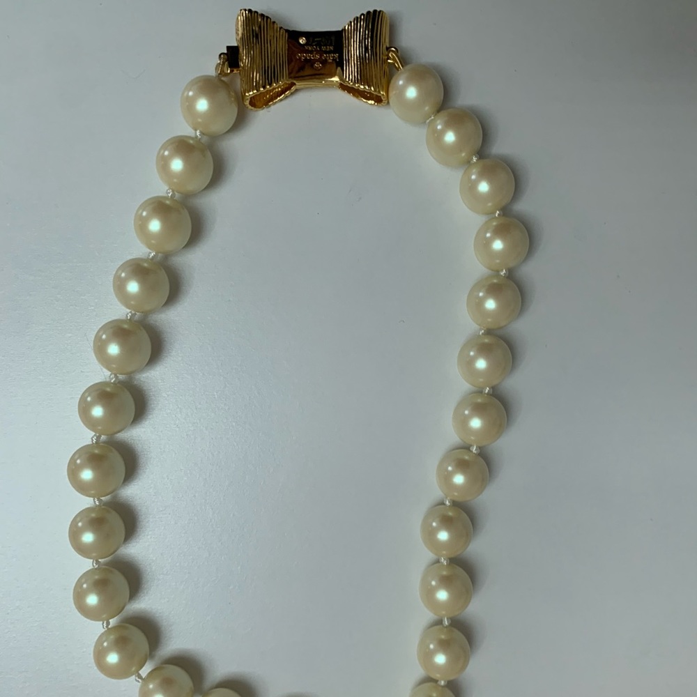 Beaded necklace